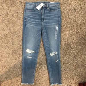 NWT American Eagle High Rise Jean